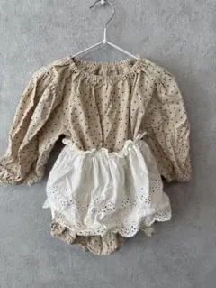 BEBEHolic L ベージュ ドット柄 パフスリーブ ロンパース