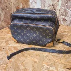 LOUISVUITTON ナイル M45244 JUNKのサムネイル
