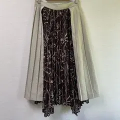 INDIVI プリーツスカート　ベージュ　サイズ38