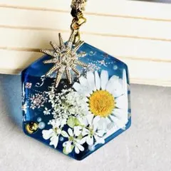 No.3100★ハンドメイド★ドライフラワー♡フラワーレジンネックレス