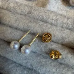 MIKIMOTO ミキモト パールピアス あこや真珠 ルビー　貝M・Ｋ18刻印 MIKIMOTO ミキモト パールピアス あこや真珠 ルビー 貝M・K18刻印