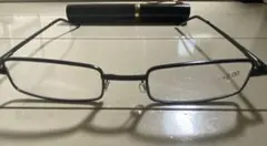 +2.00 老眼鏡 ペン型ハードケース付き 黒メタルフレーム