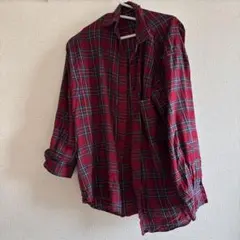 チェック柄長袖シャツ　赤