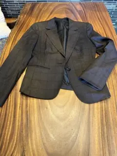 ダークグレー ストライプ パンツスーツ　シングルボタン　洋服の青山のサムネイル