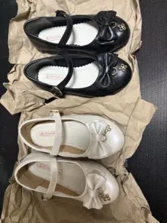 フォーマルシューズ リボン付き 白黒　2色セット　19