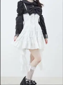 新品タグ付き　Ank Rouge ヒラヒラティアードジャガードJSK ホワイト