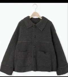 サマンサモスモス　リバーシブルボアブルゾン