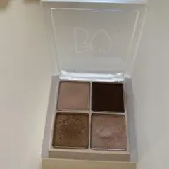 B IDOL びーアイシャドウパレット 04 強がりのピンクグレージュ