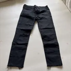 UNIQLOJEANS 七部丈　ブラック スリムフィットデニム