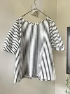 【送料無料】Maison de L’allure ストライプ 半袖トップス　美品