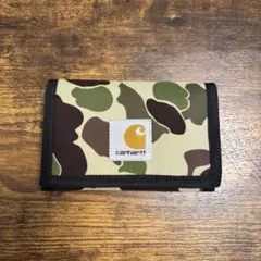 Carhartt 三つ折り財布 カモフラージュ柄♪のサムネイル