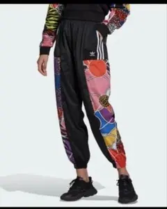adidas パンツ　RICH MNISI