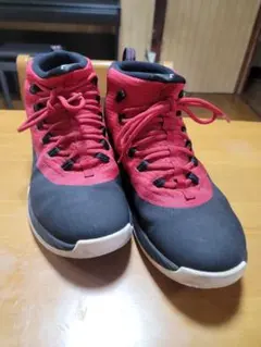Jordan 赤黒 ハイカット