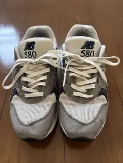 New Balance 580 グレー/ホワイト スニーカー