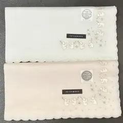 インターモード 新品タグ付き クリスマススワロフスキー☆ ハンカチ 2枚セット