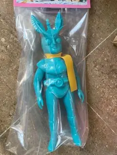 珍品 激レア 仮面ライダー スペクトルマン 11cm 無版権 パチ ソフビ
