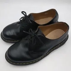 美品✨️ 人気定番モデル✨️英国製 Dr.Martens 1461 3ホール 黒