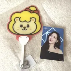 NiziU ミニうちわキーホルダー&トレカ　マコ　LAKO