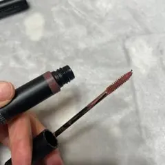 残量多　セルヴォーク　インラプチュアラッシュ04　デパコスのサムネイル