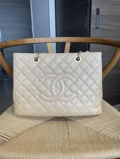 CHANEL ベージュ キャビアスキン　GSTチェーントートのサムネイル