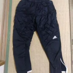 adidas 黒 長ズボン 3本ライン