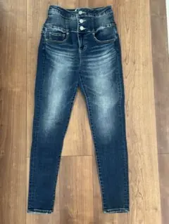 ハイウエスト デニムパンツ