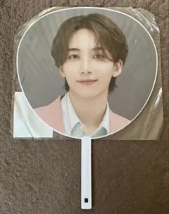 2026年最新】グループ名：SEVENTEEN うちわの人気アイテム - メルカリ