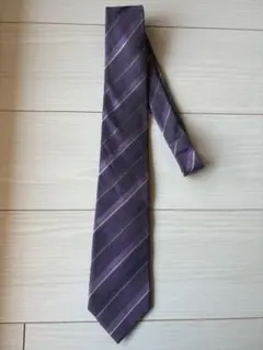 バーバリーブラックレーベル　紫系 斜めストライプ ネクタイ