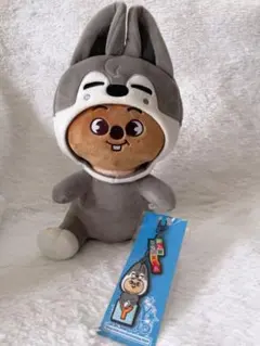 straykids TOYWORLD ハンクオッカ 抱きぬいぐるみ - メルカリ