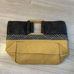 Item thumbnail for item b5ecd81e-a851-43ca-83c3-615007eef14c