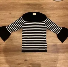 UNITED ARROWS　フィットリブフレアスリーブニット ボーダー Mサイズ