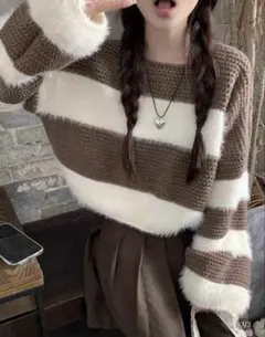 ブラウンホワイトストライプニットセーター