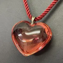 Baccarat 赤いクリスタルハートネックレス