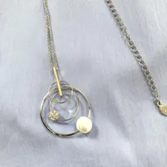 アンテプリマ　パールとクリスタルのネックレスのサムネイル