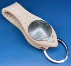 ヌメ革手縫いキーホルダー　ベルトループ　コンチョ