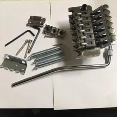 フロイドタイプ トレモロユニット 銀 クロームのサムネイル