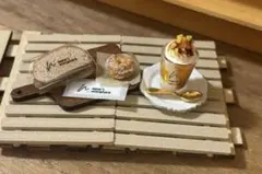 Item thumbnail for item e283704f-9c93-4721-8199-1ecdd86c5177