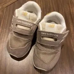 Item thumbnail for item 9dfef39c-ce45-421f-bd29-b54590552793