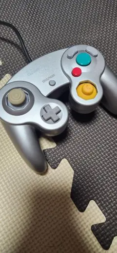 【動作確認済】中期型 ゲームキューブ コントローラー シルバー