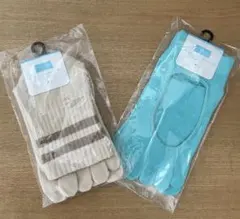 ヨガ　ピラティス　滑り止めつき5本指ソックスセット（ベージュ・水色）