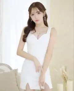 ビジューノースリーブタイトミニドレス