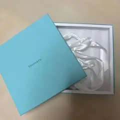 Tiffany & Co. 水色リボン　空箱