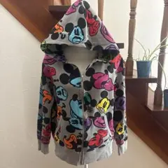 ディズニー　ミッキーマウス カラフルパーカー