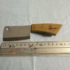 Item thumbnail for item 8cf08591-5840-4e38-9ec5-29da565c9699