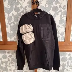 NIKE × Travis Scott パーカーのサムネイル