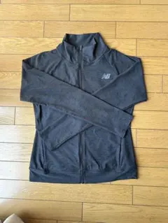 New Balance NB DRY ジップアップジャケット　レディースサイズSのサムネイル