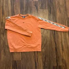 Nike オレンジ スウェット Mサイズ
