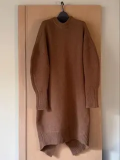 ニットワンピース 長袖 オーバーサイズ　ブラウン　ベージュ