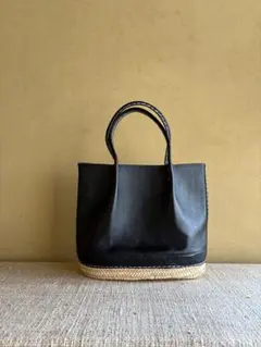 お値下げ中！　ワランワヤン　かごバッグ　ブラック　新品未使用 warang wayan ストローかごバッグ 深型 黒 ｜くらすこと公式