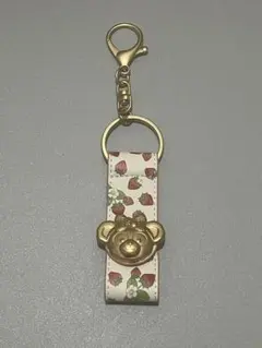 ダッフィーフレンズ　ハートフェルト・ストロベリーギフト　カチューシャホルダー